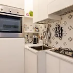 Modern Apartment In Portuense