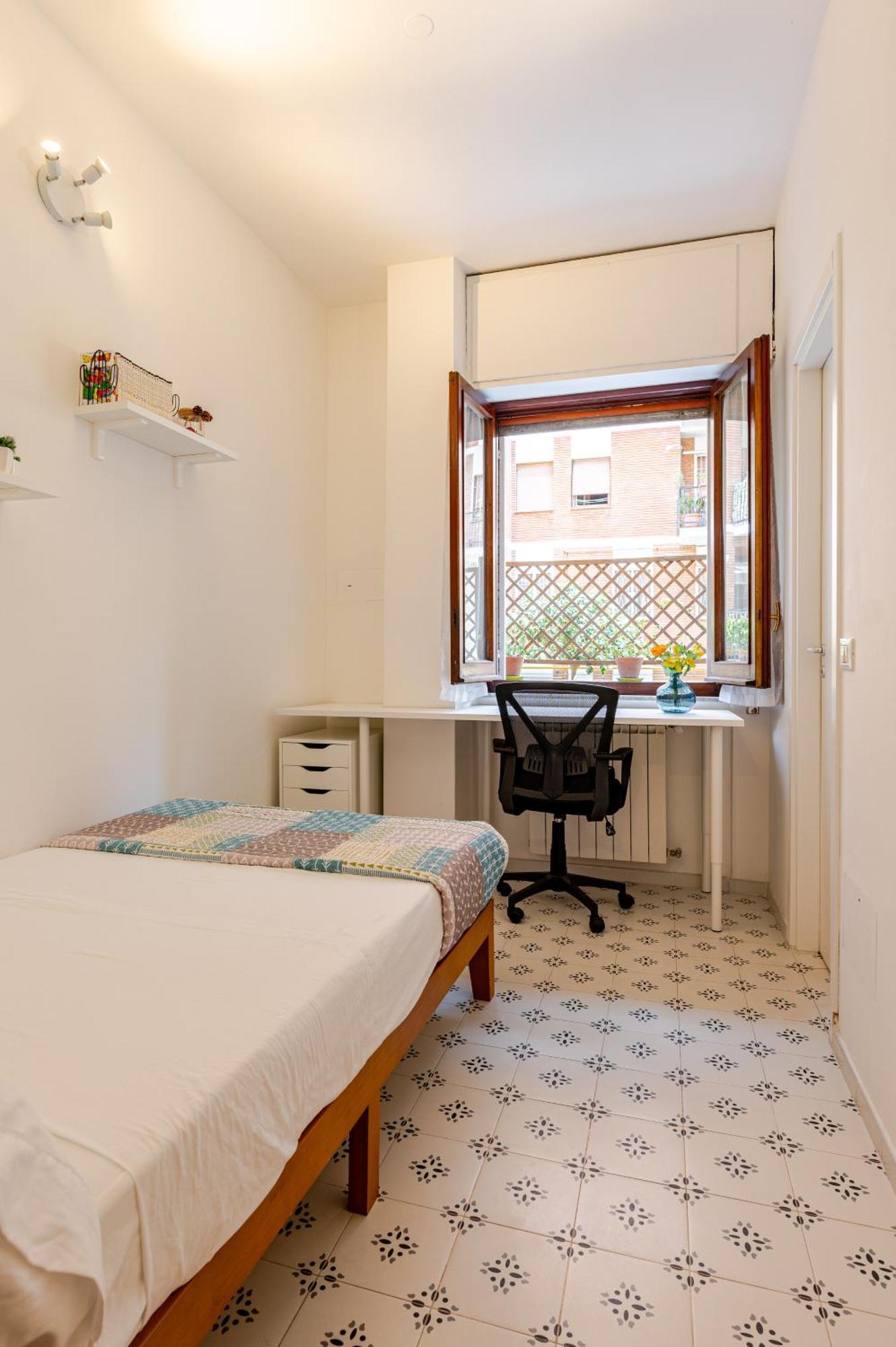 Apartment Modern In Portuense